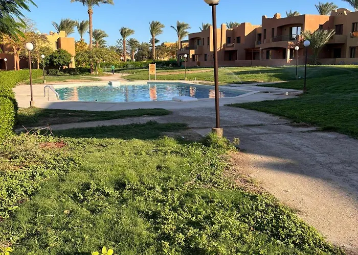 Snorkeling Paradise 5 Star Stella Makadi דירה *
